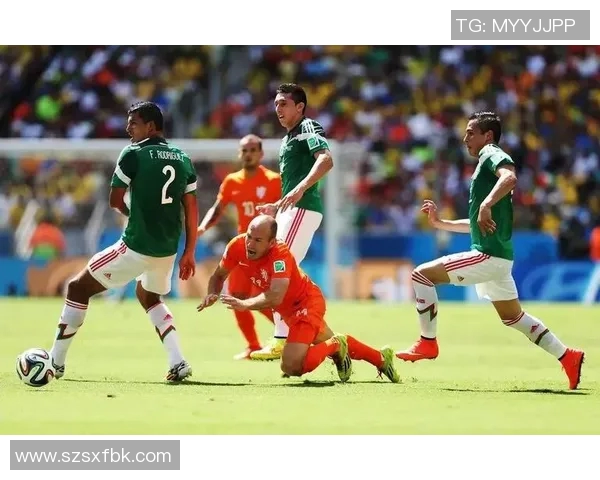 扑克足球明星的身份揭秘与他们的精彩瞬间分享